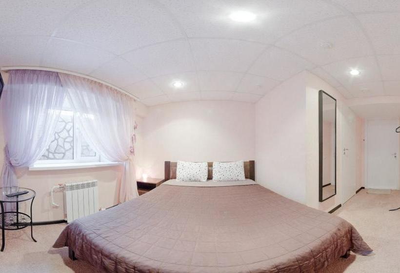 Lait Hotel On Bebelya 6