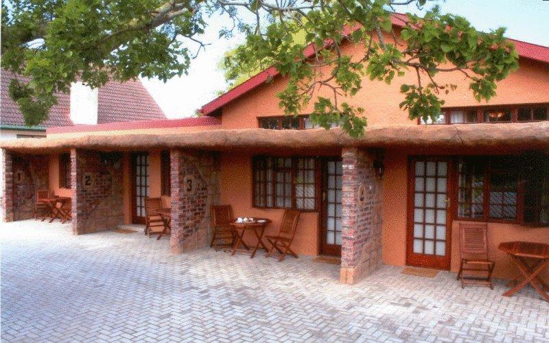 Hotel Treetops Guesthouse 2