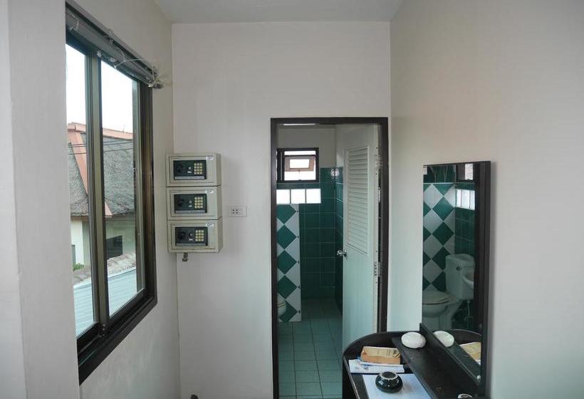 Hotel Le Bistrot Parisbangkok 1