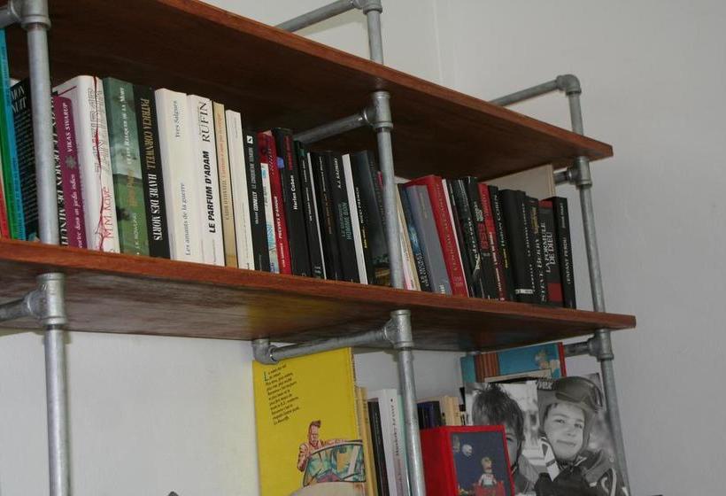 Bed and Breakfast Medithairean Guesthouse 8