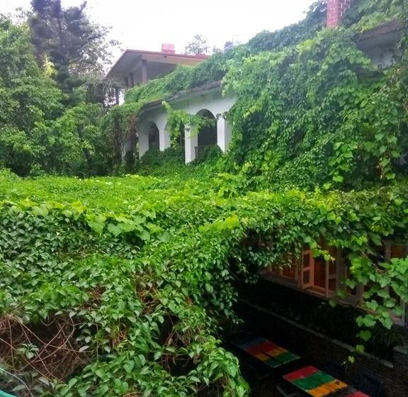 Hotel New Bhandari Swiss Cottage 1