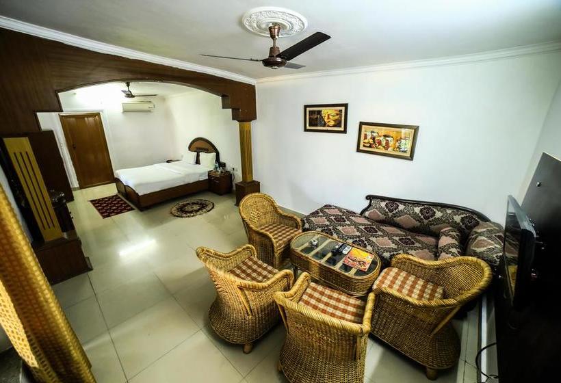 Hotel New Bhandari Swiss Cottage 11