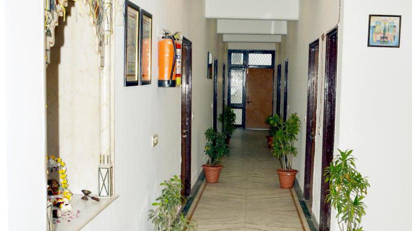 Hotel Optimum Sheela Inn @ Taj 5