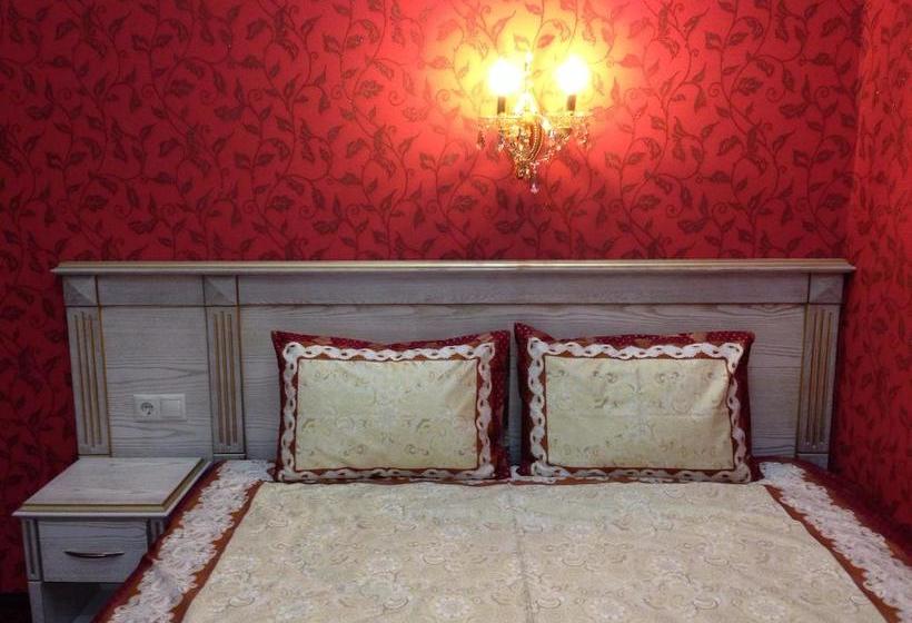 Hotel Golden House 10