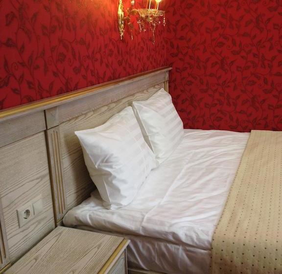 Hotel Golden House 11