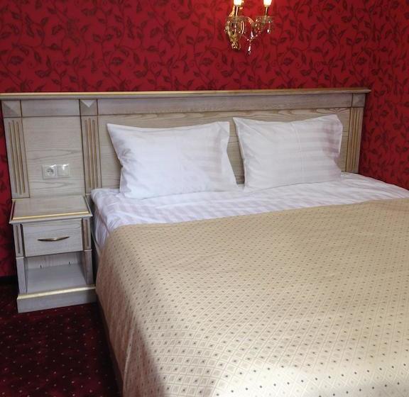 Hotel Golden House 12