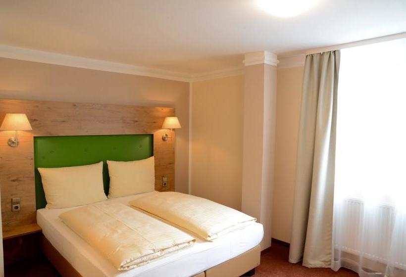 Hotel Günzburg City Garni 15