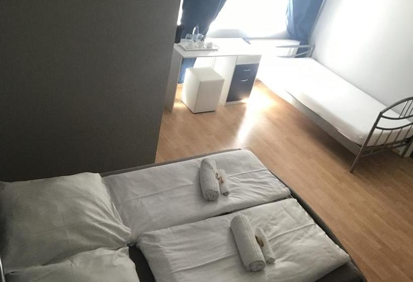 Hotel Capitol Friedrichshafen Baden-Wurtemberg