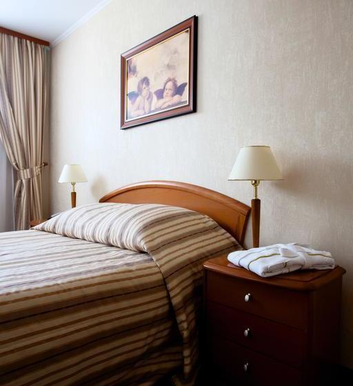 Hotel Yubileinaya - Yuzhno-sakhalinsk 18