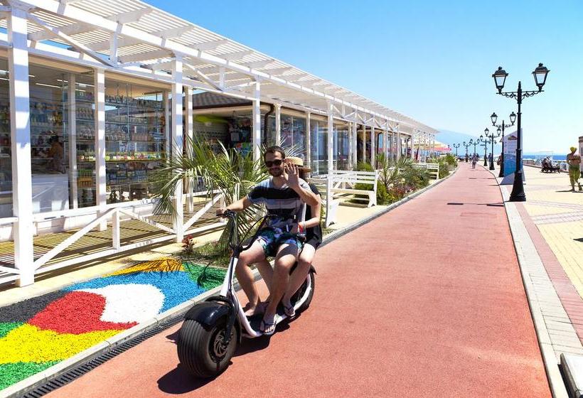 Hotel Barkhatnye Sezony Russky Dom Resort 16