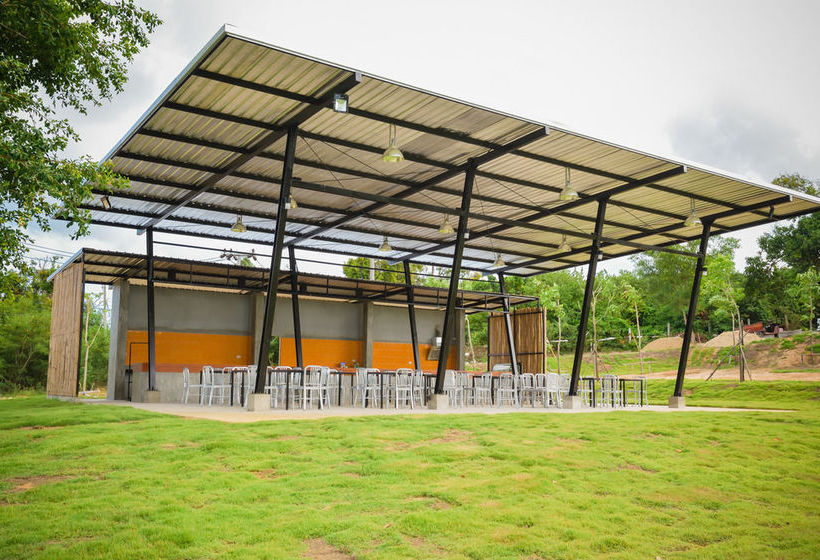 Sirin Samui Hostel 10