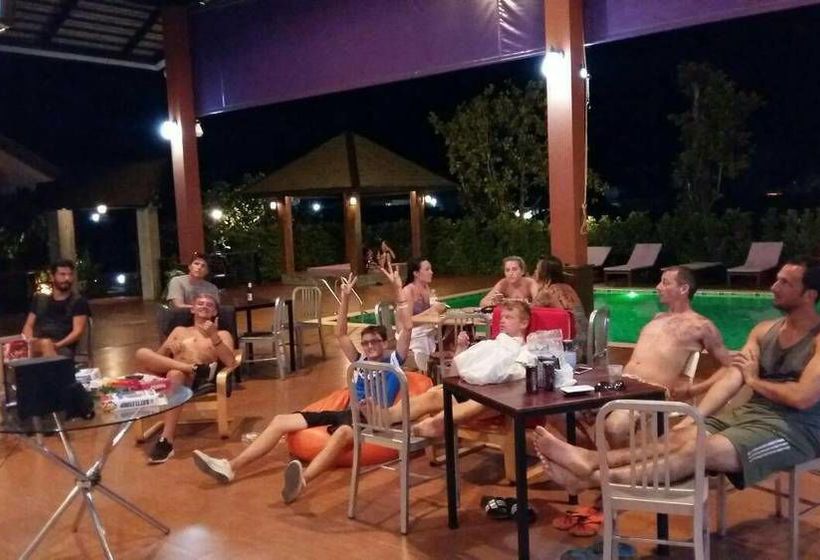 Sirin Samui Hostel 18