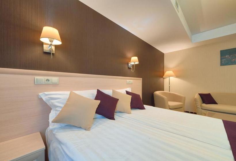 Hôtel Degas Lite 15