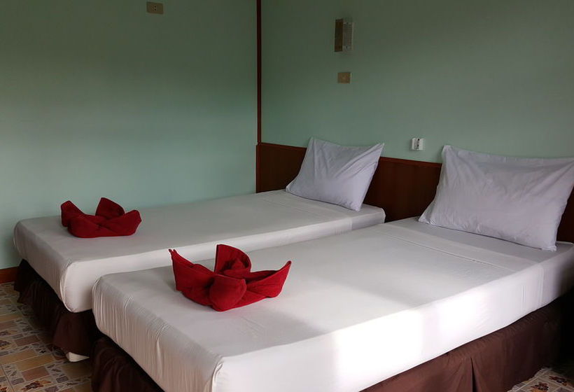 Hotel Golden Hill Bungalows 2