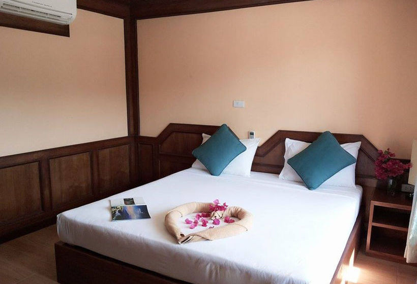 Hotel Golden Hill Bungalows 5