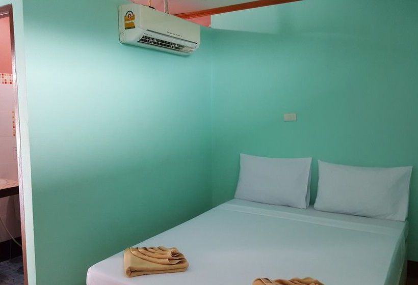 Hotel Golden Hill Bungalows 9