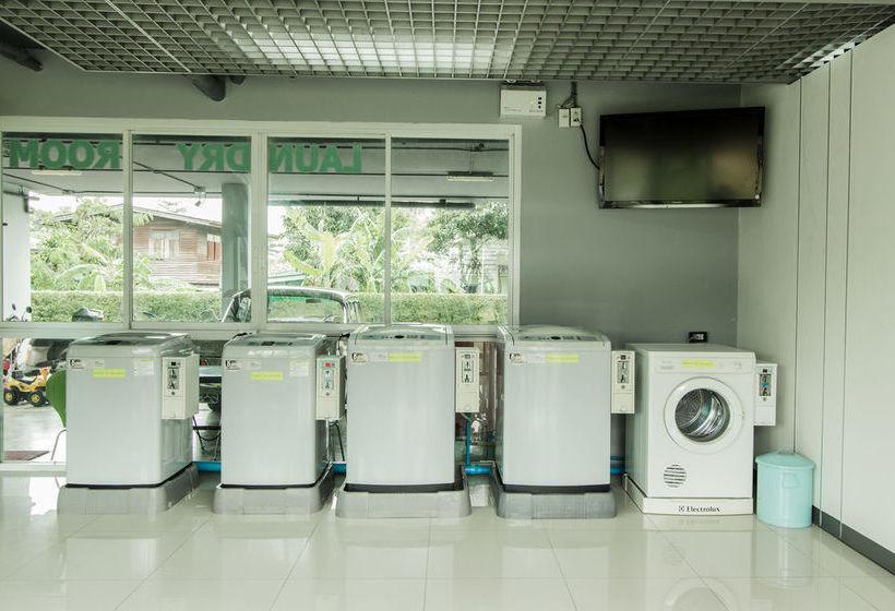 Big Tree Residence 11