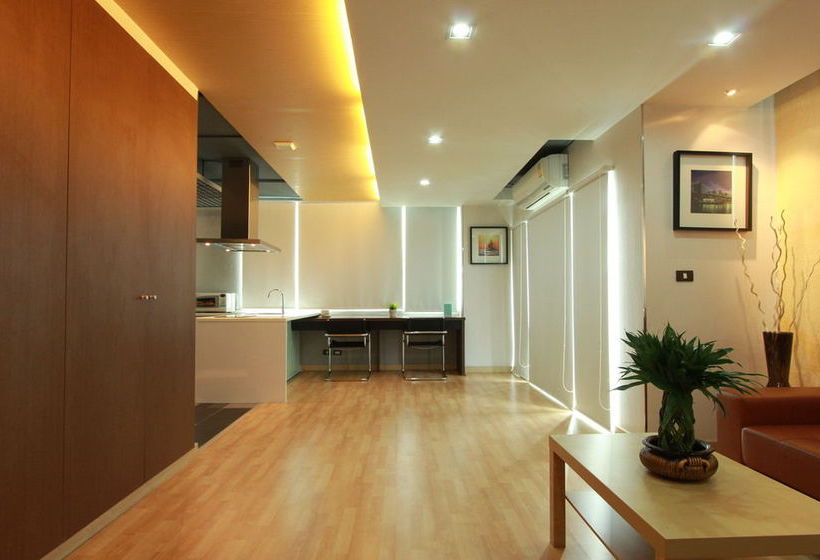 Big Tree Residence 13