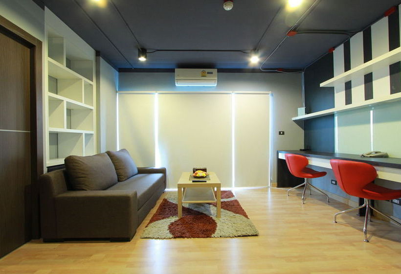 Big Tree Residence 15