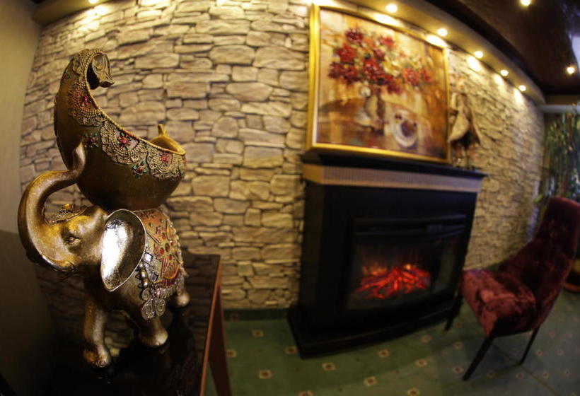 Hotel Crystall de Luxe 17