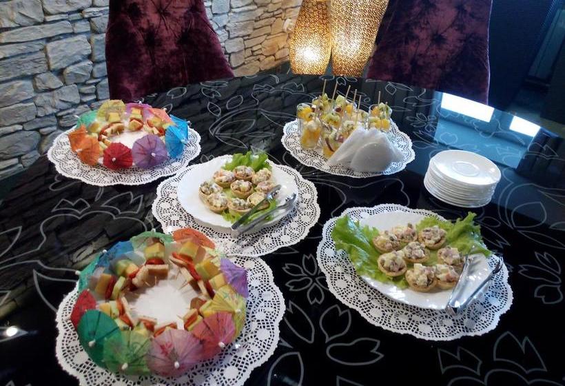 Hotel Crystall de Luxe 4