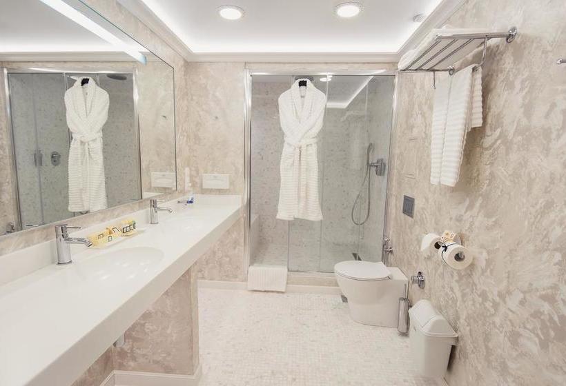 Hotel Crystall de Luxe 9