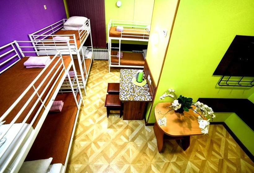 Hostel Khutorok 17