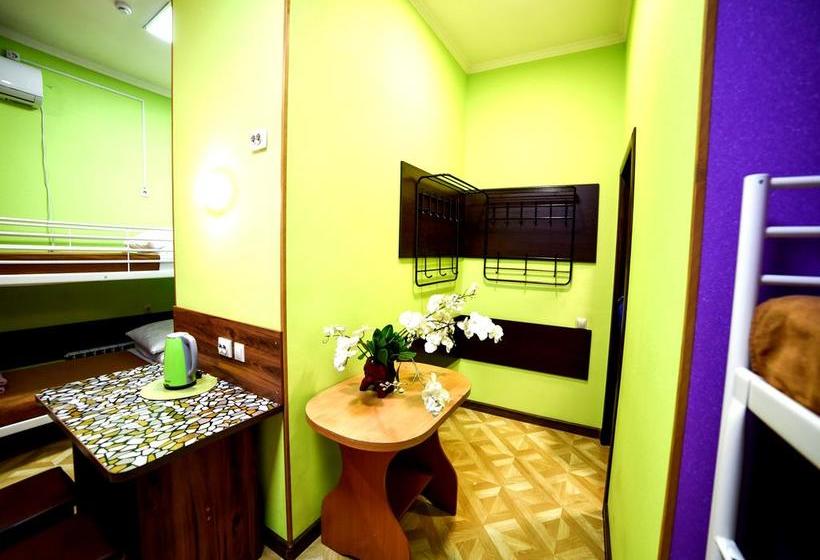 Hostel Khutorok 19