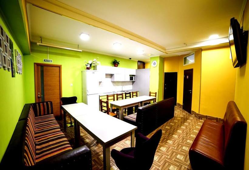 Hostel Khutorok 9