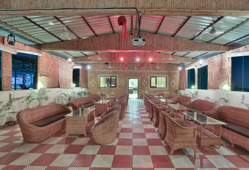 Hotel Treebo Grand Legacy 18