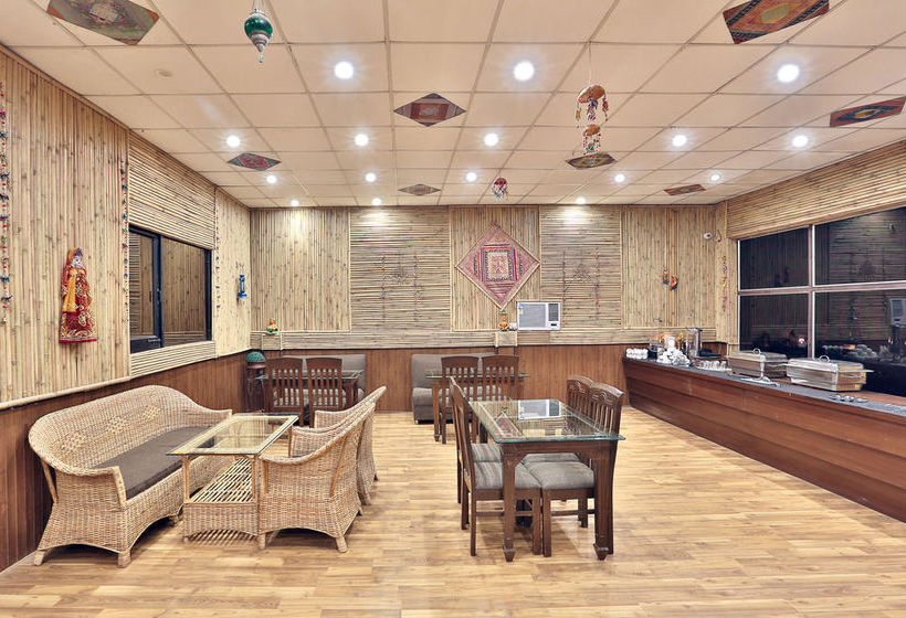 Hotel Treebo Grand Legacy 20