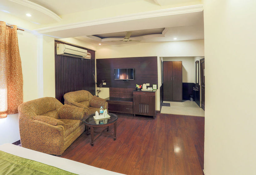 Hotel Treebo Grand Legacy 3