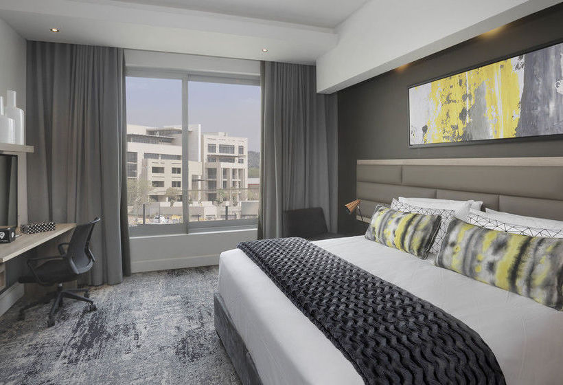 The Capital Menlyn Maine 6