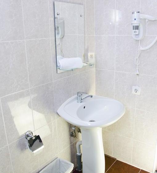 Hotel Snezhniy Bars Cheget 13