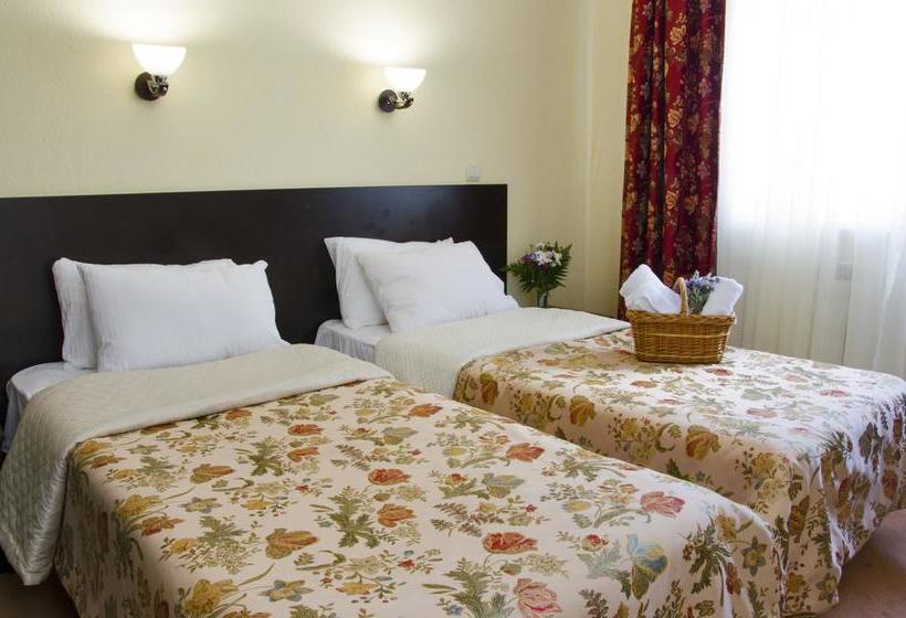 Hotel Snezhniy Bars Cheget 2