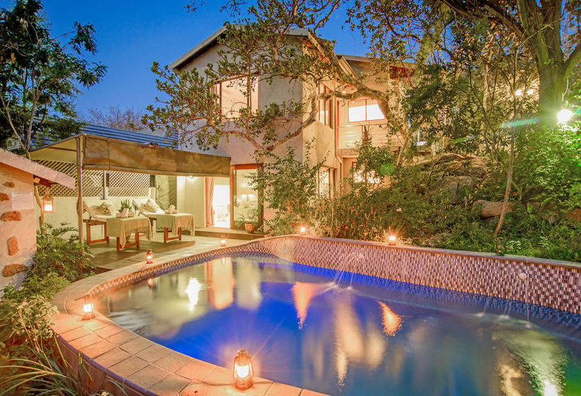 Pension Leaves Lodge & Spa B&b 9