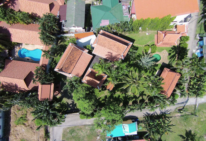 Villa Baan Tukae By Holiplanet Rawai Beach