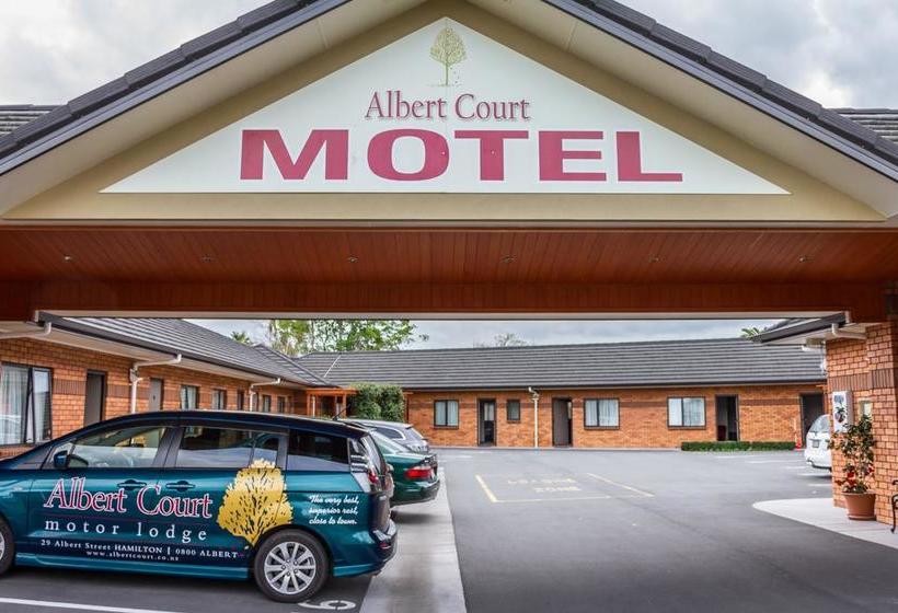 Hotel Albert Court Motor Lodge 14