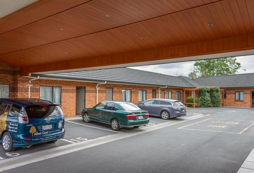 Hotel Albert Court Motor Lodge 15