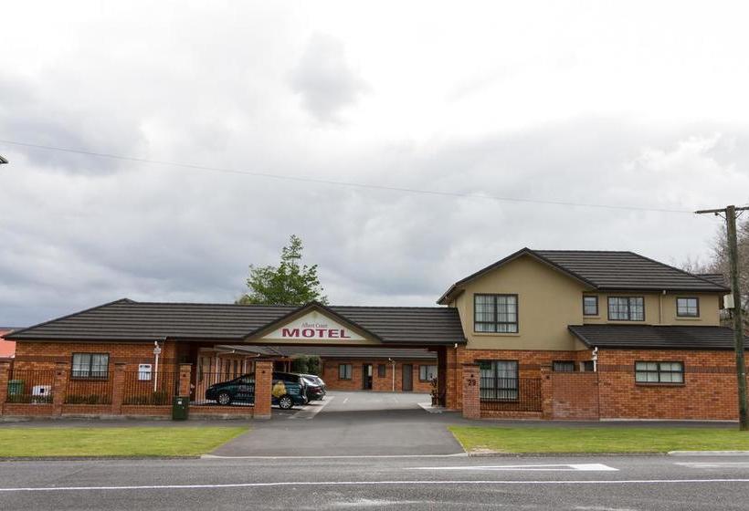 Hotel Albert Court Motor Lodge 2