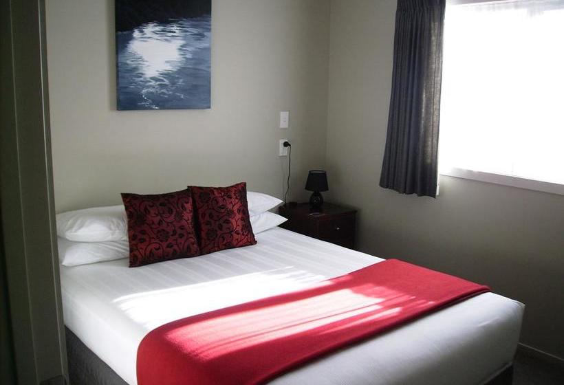 Hotel Albert Court Motor Lodge 6