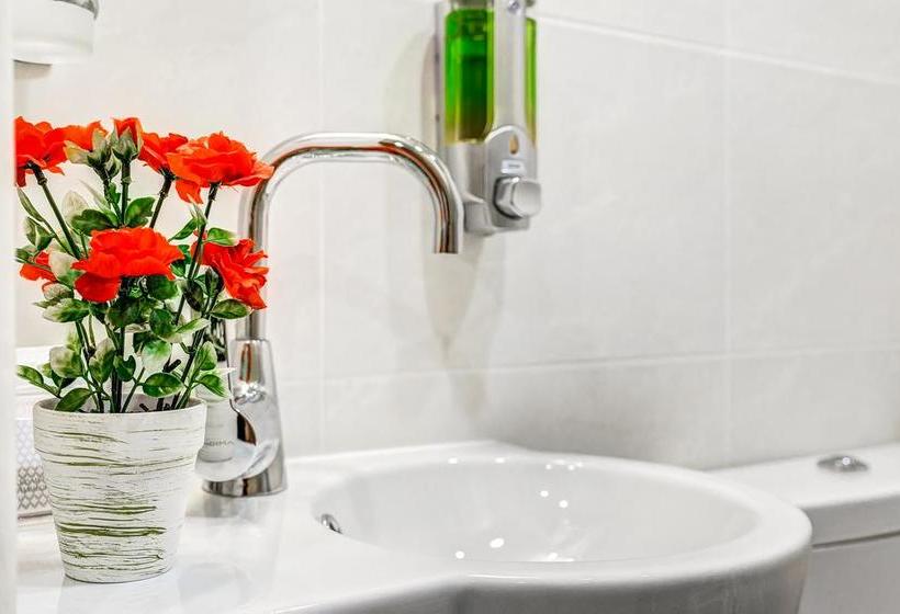 Hotel Orange On Krasnye Vorota 6