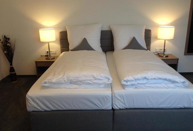 Tankbar S Hotelchen 5