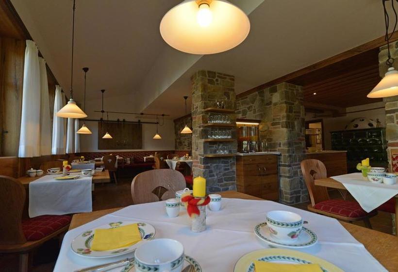 Hotel Landhaus Sonnenbichl Mittenwald 11