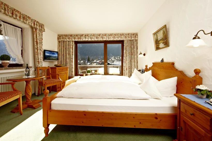 Hotel Landhaus Sonnenbichl Mittenwald 3