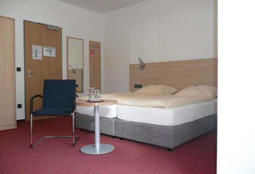 Hotel Haus Vom Guten Hirten 12