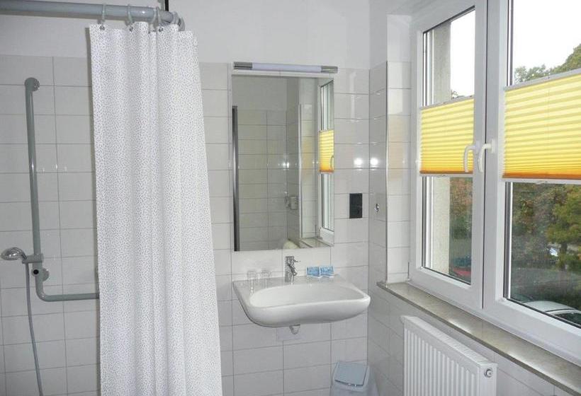 Hotel Haus Vom Guten Hirten 13