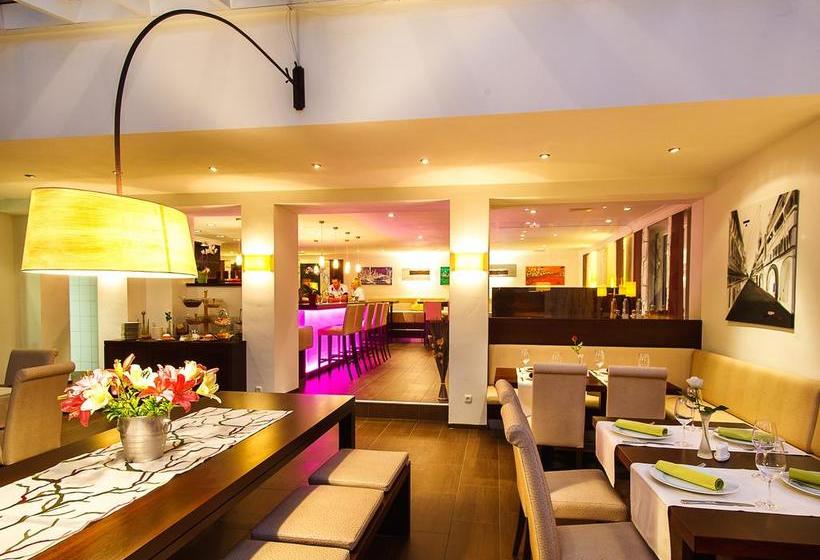 Hotel Restaurant Bellevue 16