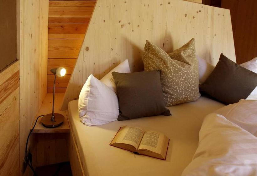 Bio & Nationalparkhotel Helvetia 8