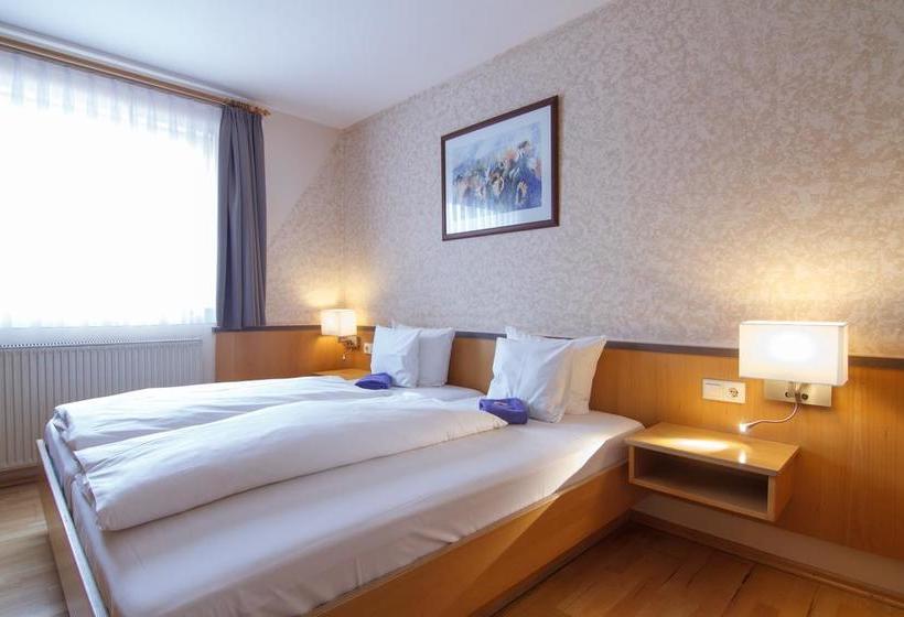 Hôtel Gasthof Neue Post 9